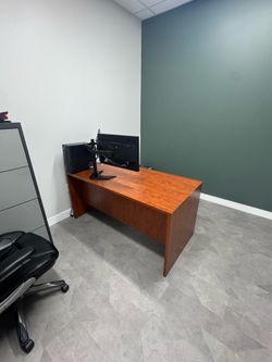 Office Desk