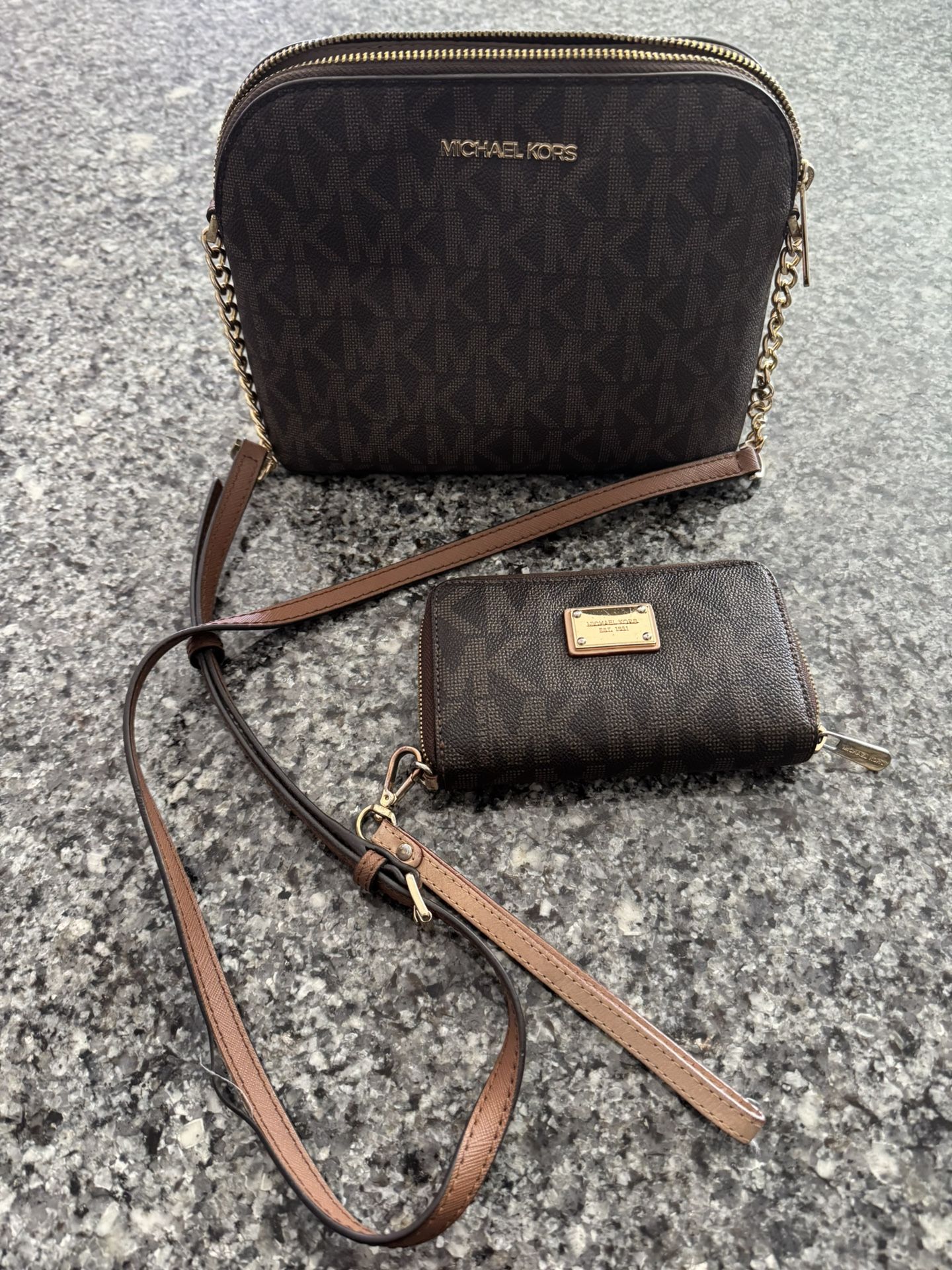 Michael Kors Purse & Wallet 