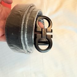 Men’s Ferragamo Belt 