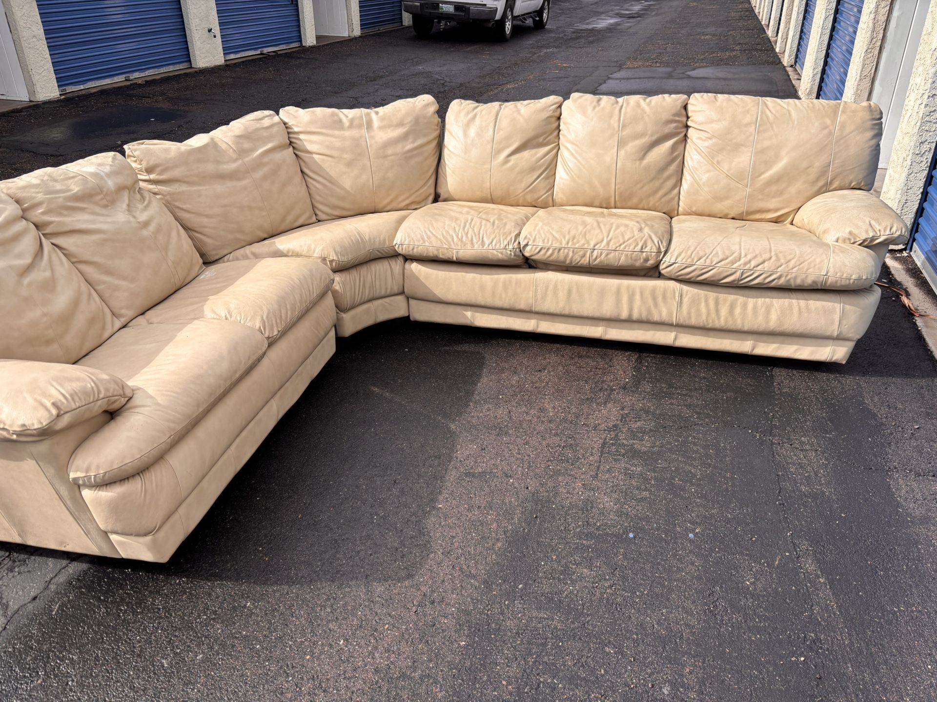 Sectional Couch With Bed 