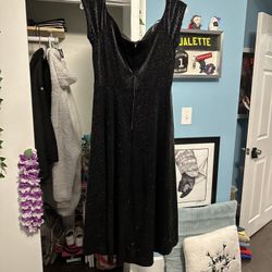Semi-formal Juniors Dress