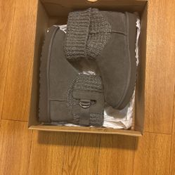 Brand New Grey Ugg Size 7