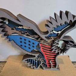 USA EAGLE SHELF SITTER 