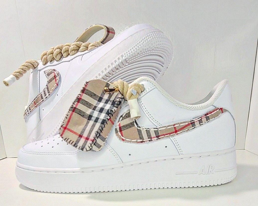 Nike AirForce 1 "Burberry Custom" Size 9 Brand New 