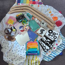 Lovevery Play Mat + Kit