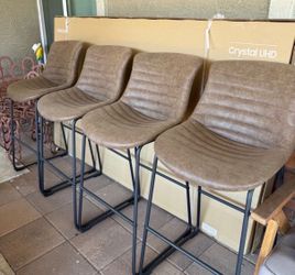 4 counter hight stools
