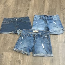 Size 5 Junior Shorts 