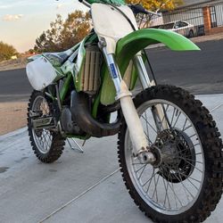 2001 KX 250