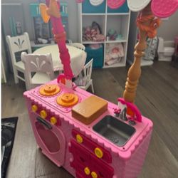 Lalaloopsy Kitchen