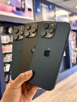 iPhone 15 pro max unlocked
