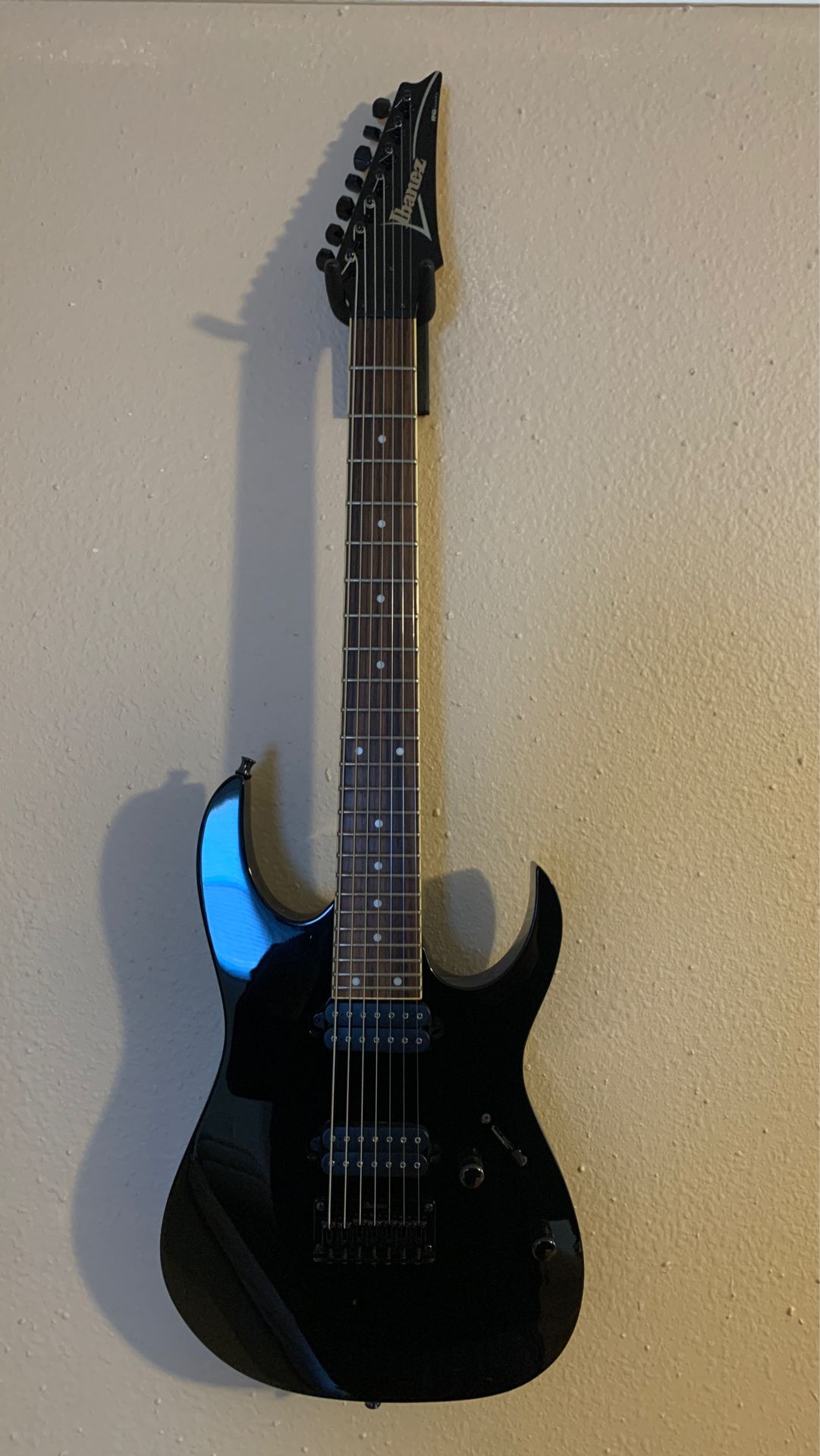 IBANEZ RG7321 Electric Guitar 7-String!