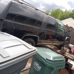 1997 Chevy Suburban For Parts
