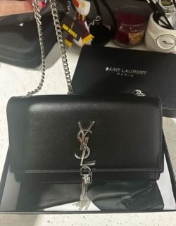 Crossbody bag