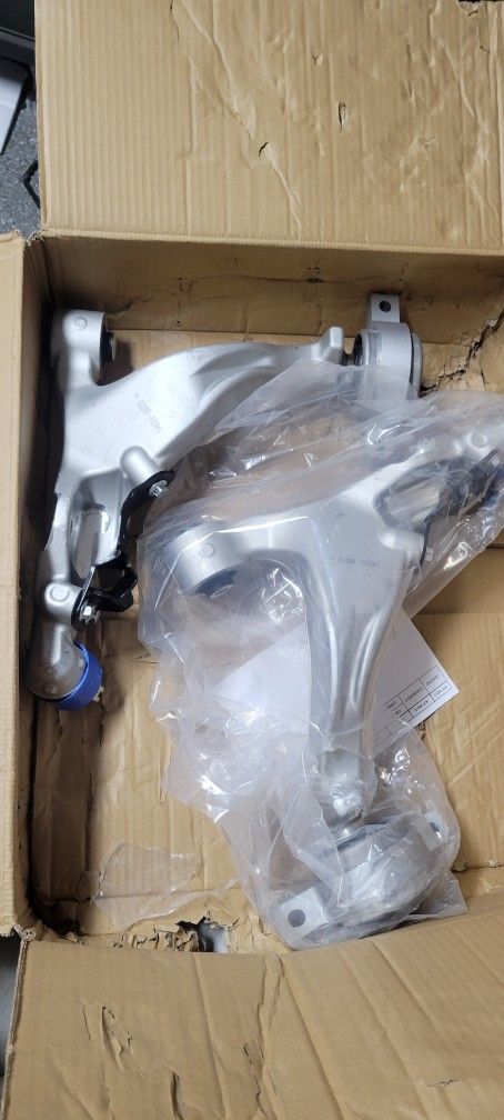 2008----2023 Infinity G37, Q50, QX50, QX60, EX35, EX37 / Nissan 370Z Lower Control Arms