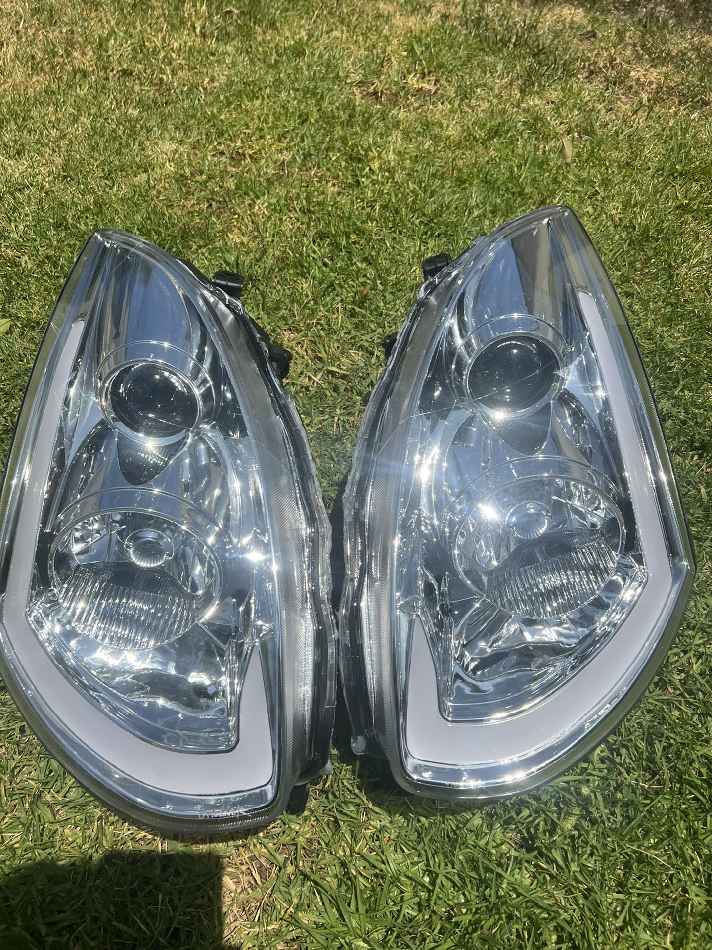 G35 Coupe Headlights 