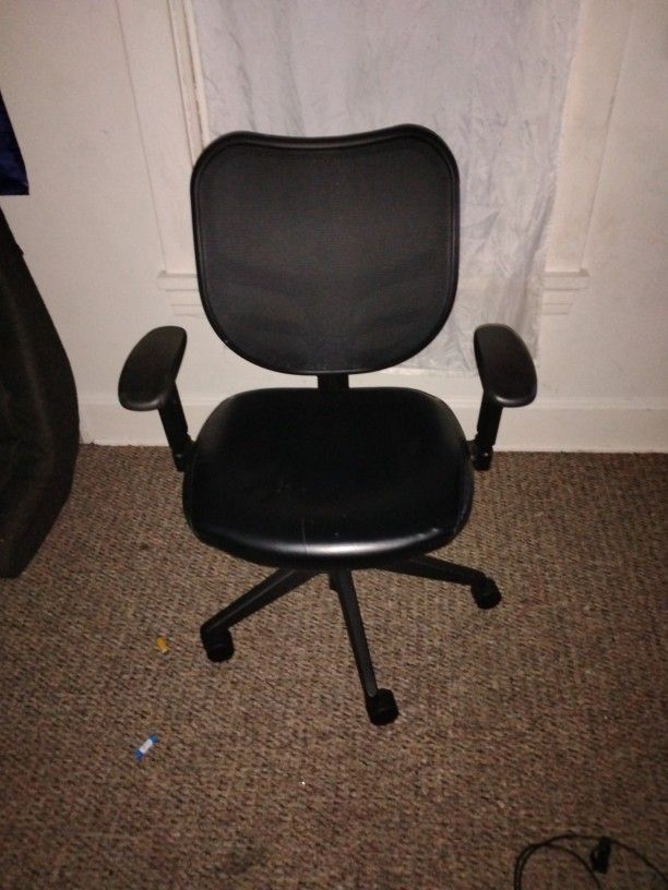 Office Chair/Gaming Chair 