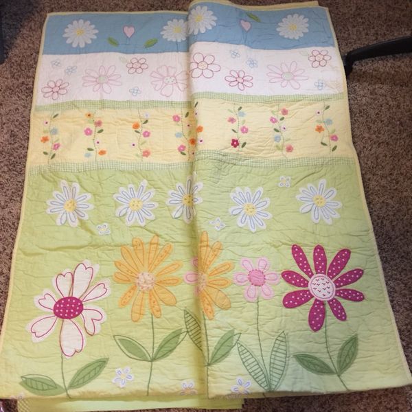 Pottery Barn Girls Twin Comforter Set And Valance For Sale In Mesa