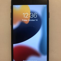 Apple iPhone 7 128GB Unlocked For Any Carrier!