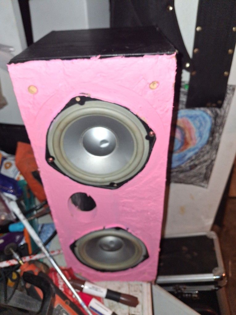 Infinity Speaker. 