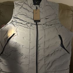 Nike Reflective running vest 2XL For $90 