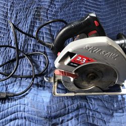 Skilsaw 2.3 HP 12 AMP Circular Saw