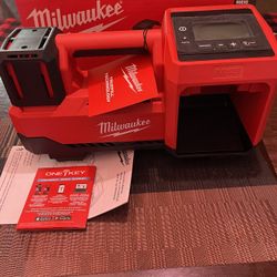 Milwaukee M18 Inflator (tool Only)