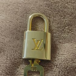 L v Lock and Key