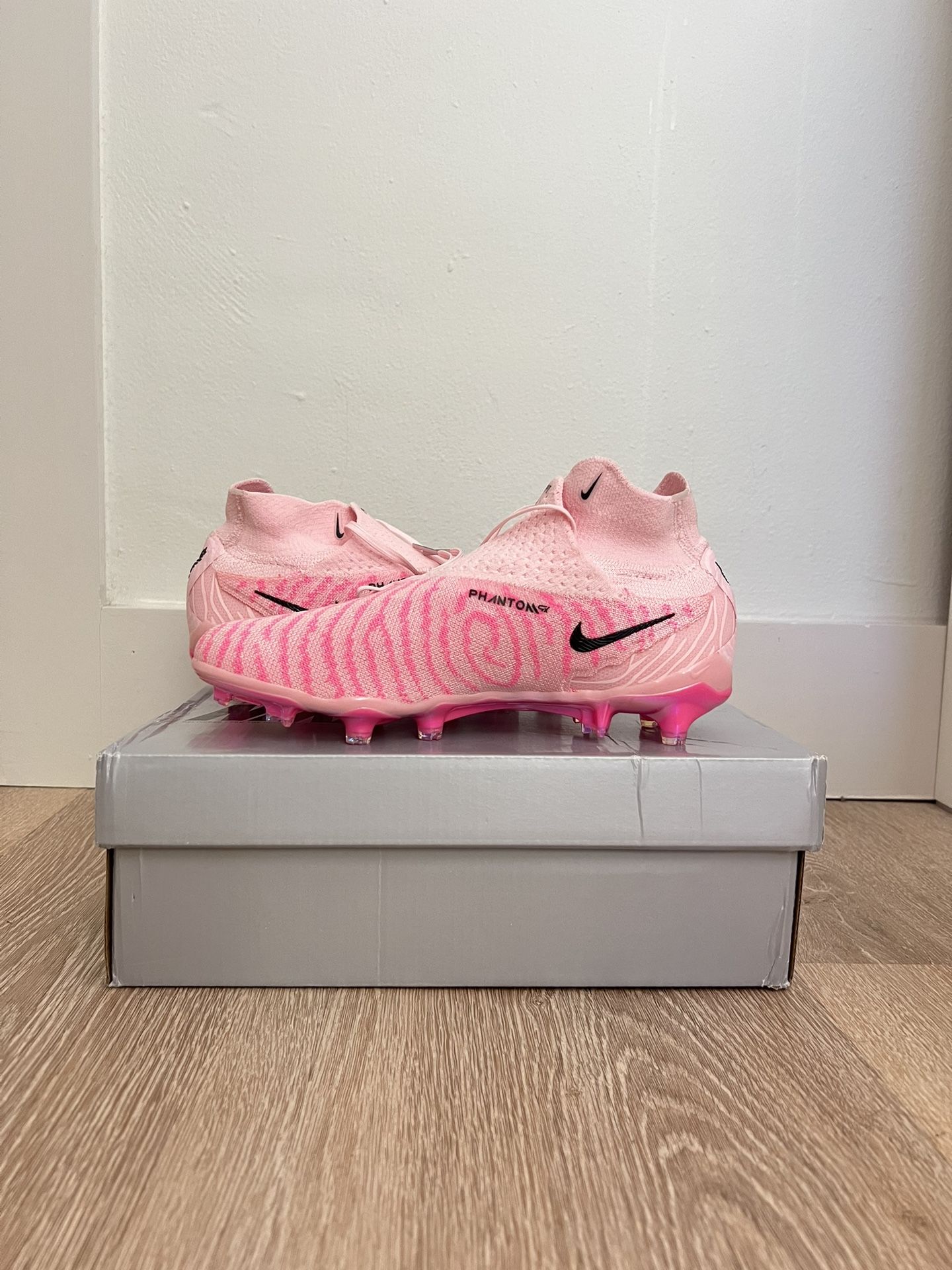 Nike Phantom GX Elite FG Firm Ground Soccer Cleats - Pink/Black/Gold
