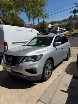2017 Nissan Pathfinder