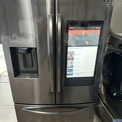 🌆🎉Samsung Refrigerator Black Stainless Steel Like New🎉🌆