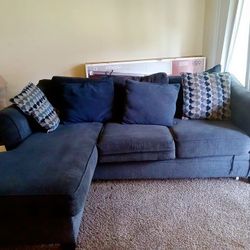 Sectional Couch 