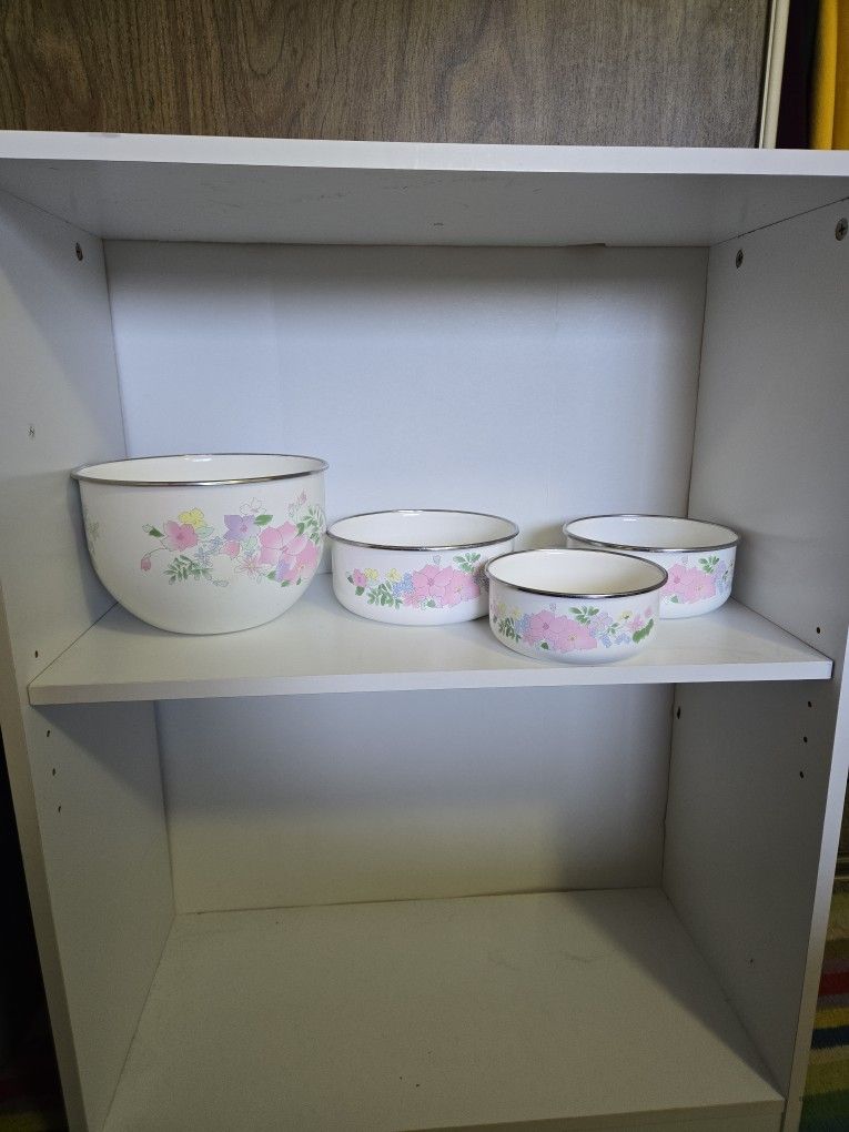 Vintage Kobe Bowl Set