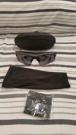 Sports sunglasses(polarized).