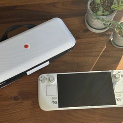 Special Edition White OLED 1TB SteamDeck
