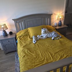 Full size bed- night stands and dresser