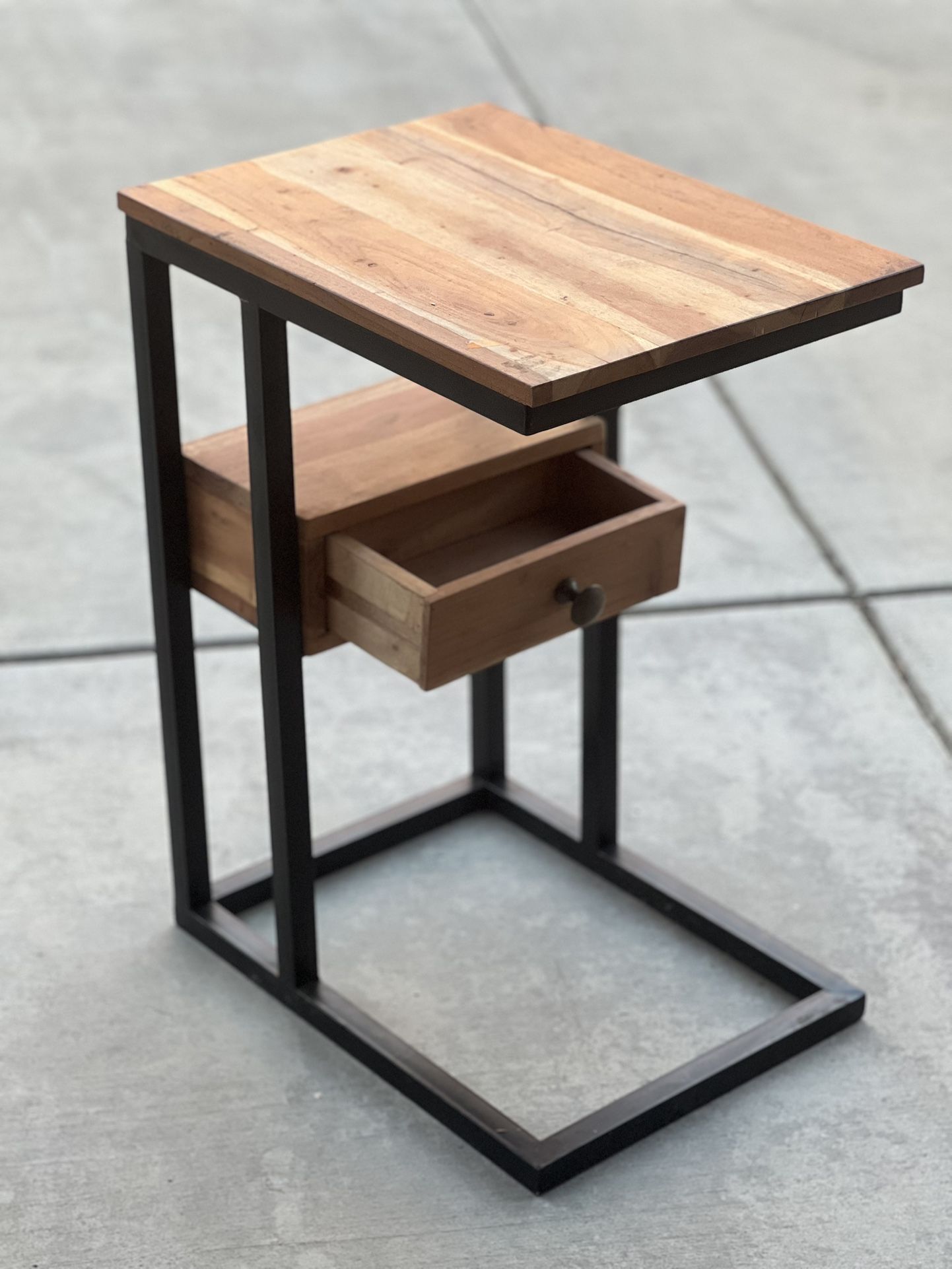 C Shape End Table with Drawer