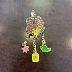 Rapunzel Pin 