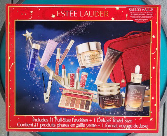 Estee Lauder Deluxe Cosmetic Set.