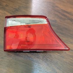 2013-2016 Hyundai Santa Fe Left Tail Light