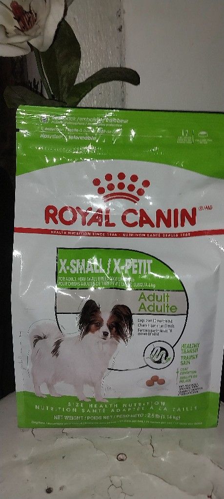 Small Breed Adult Dog Food