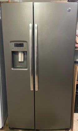 GE Refrigerator