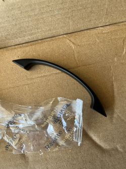  30 Pack Of 4 Inch Matte Black Curved Drawer/Cabinet Pulls 