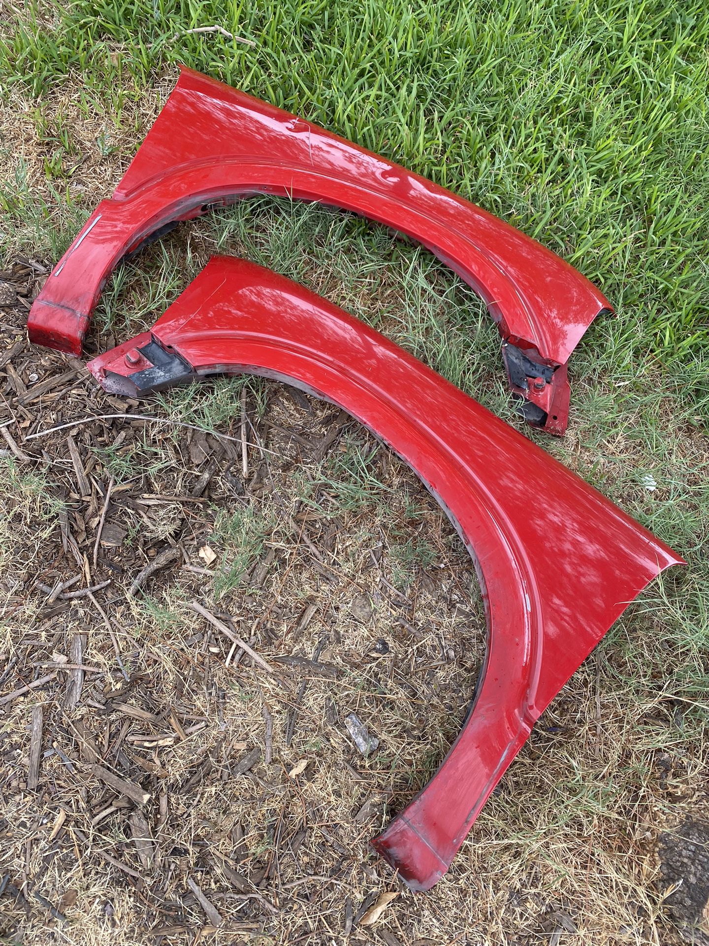 1999 Chevy Pickup S10 Front Fenders 