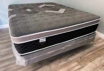 Queen oasis thermal comfort Europillow top 12inch mattress