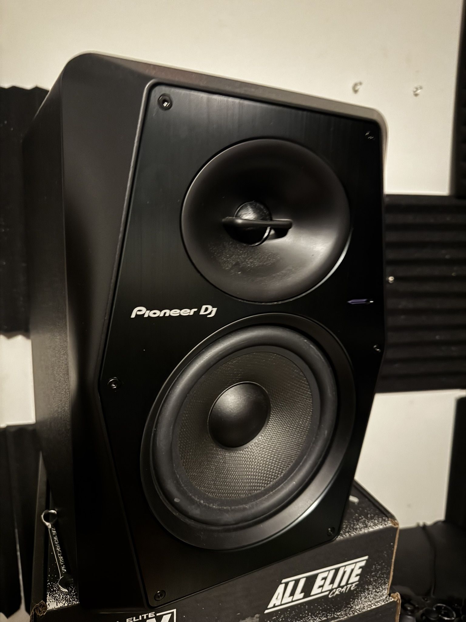 Pioneer VM-70 Powered Studio Monitors 