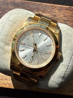 Custom automatic watch