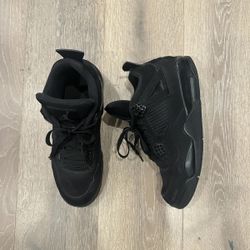 Jordan 4s BLACK CATS 10