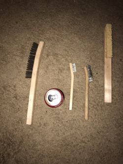 Coarse tool brushes