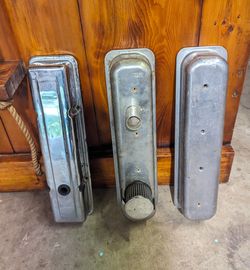 Small Block Chevy Valve Covers (3)