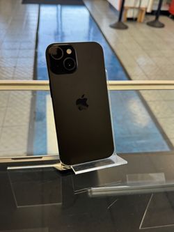 iPhone 15 128GB AT&T Pre-owned